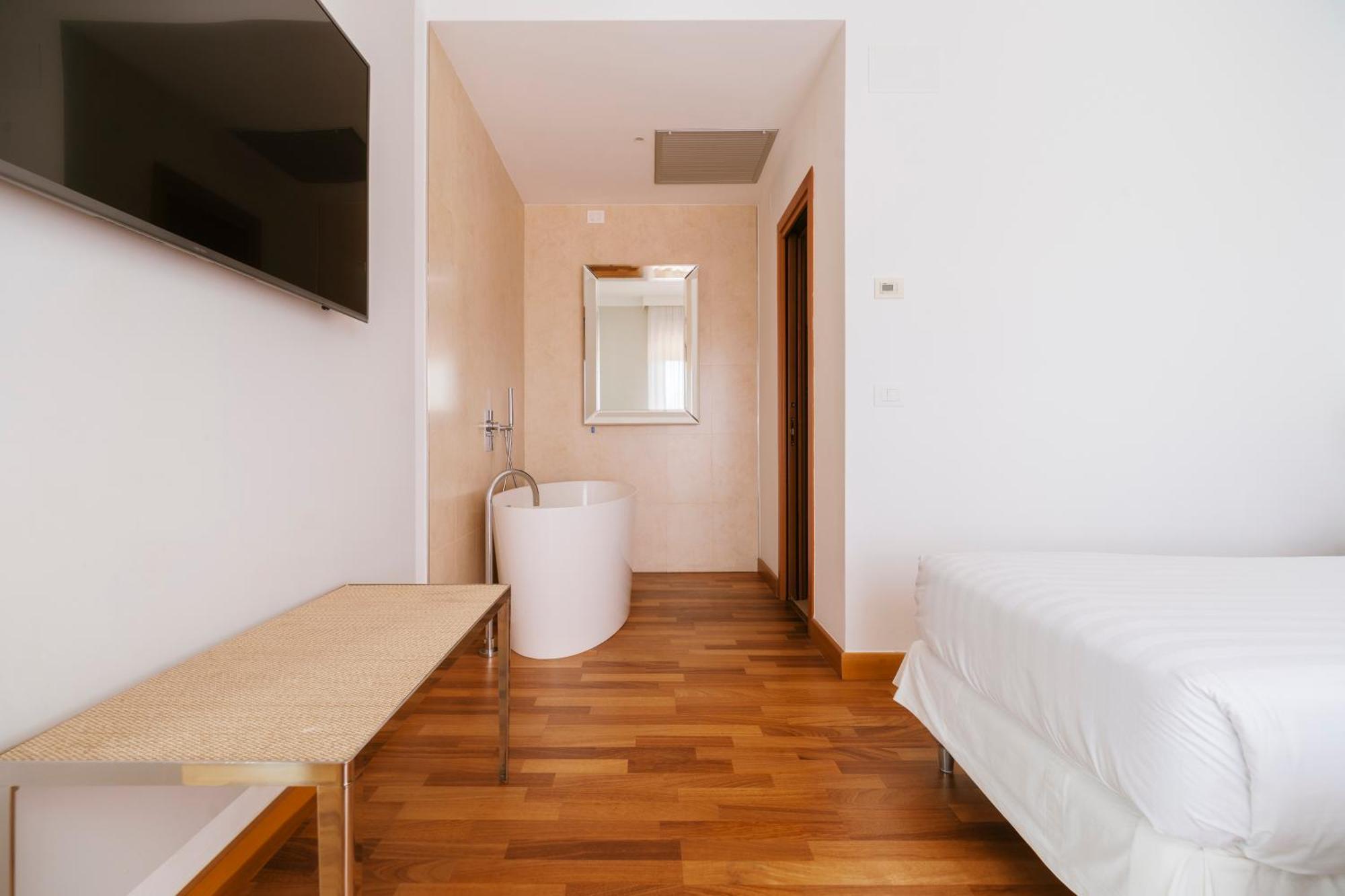 Hotel Miramare Civitanova Marche Exterior photo