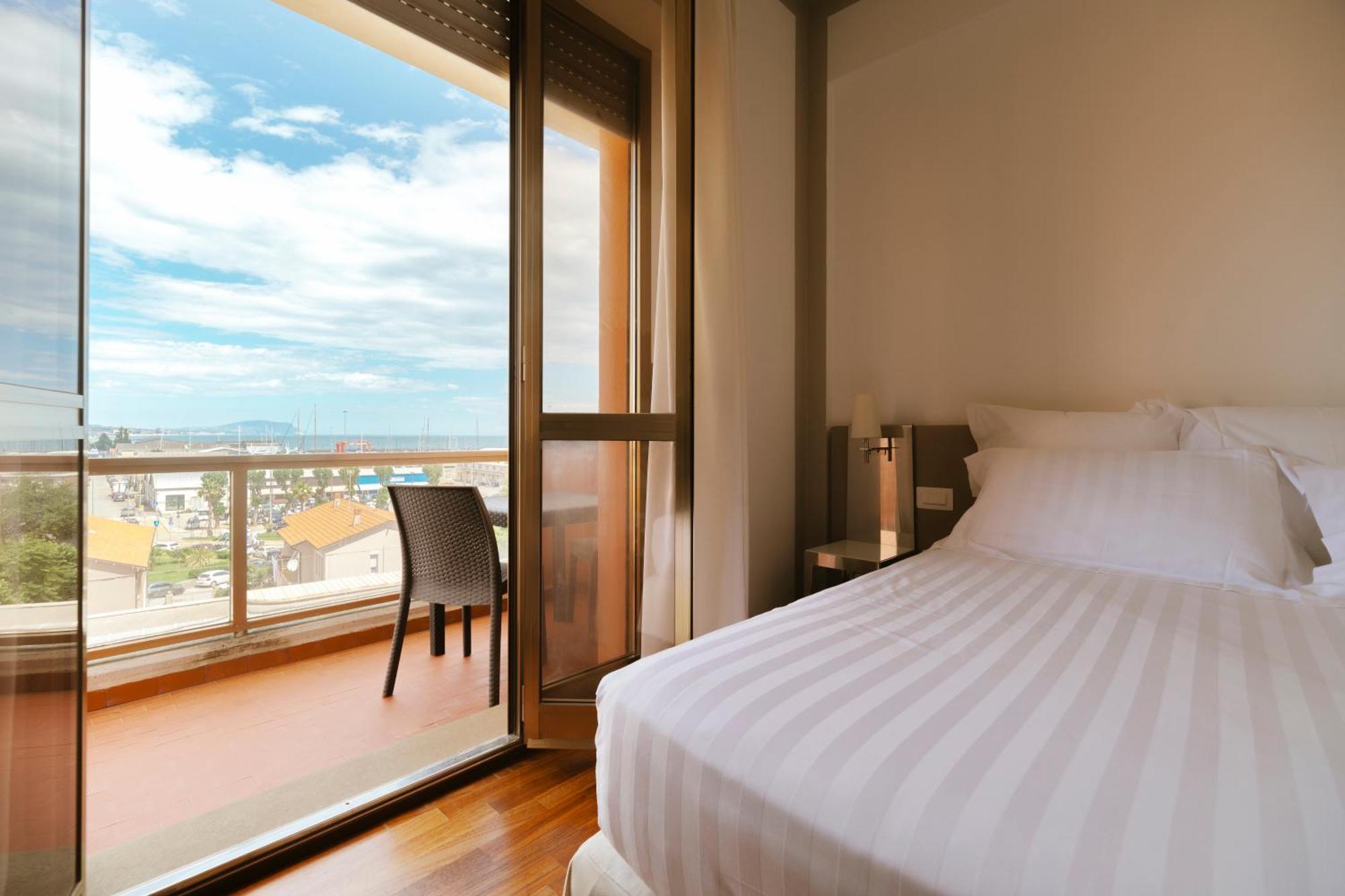 Hotel Miramare Civitanova Marche Exterior photo